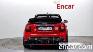 Mini Cooper Convertible JCW 2022 года из Южной Кореи