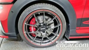 Mini Cooper Convertible JCW 2022 года из Южной Кореи