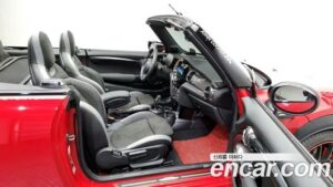 Mini Cooper Convertible JCW 2022 года из Южной Кореи