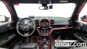Mini Countryman JCW 2022 года из Южной Кореи