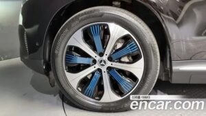 Mercedes-Benz EQC EQC400 4MATIC 2020 года из Южной Кореи