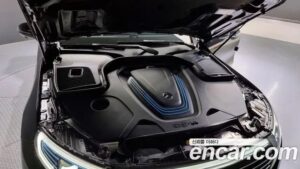 Mercedes-Benz EQC EQC400 4MATIC 2020 года из Южной Кореи