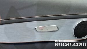 Mercedes-Benz EQC EQC400 4MATIC 2020 года из Южной Кореи