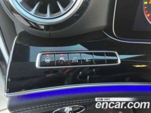 Mercedes-Benz AMG GT 4Door 43 4MATIC+ 2020 года из Южной Кореи