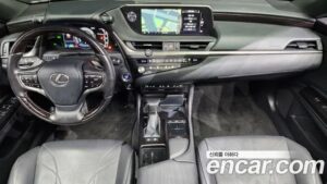 Lexus ES Luxury 2021 года из Южной Кореи