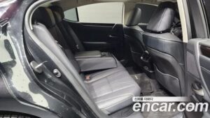 Lexus ES Luxury 2021 года из Южной Кореи