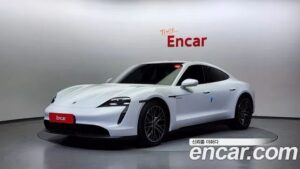 Porsche Taycan 4S 2021 года из Южной Кореи