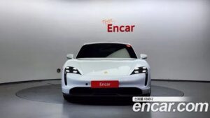 Porsche Taycan 4S 2021 года из Южной Кореи
