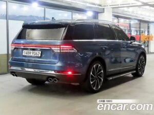 Lincoln Aviator 3.0 Reserve AWD 2020 года из Южной Кореи