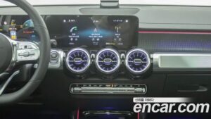 Mercedes-Benz EQB EQB300 4MATIC AMG LINE 2022 года из Южной Кореи