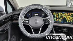 Volkswagen Touareg 3.0 TDI Premium 2021 года из Южной Кореи