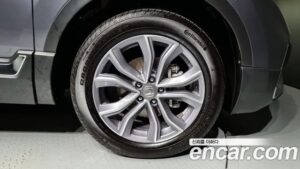 Honda CR-V 2.0 HYBRID Touring 4WD 2022 года из Южной Кореи