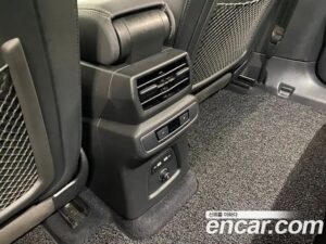 Audi Q4 e-TRON 40 Premium 2022 года из Южной Кореи