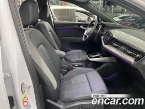 Audi Q4 e-TRON 40 Premium 2022 года из Южной Кореи
