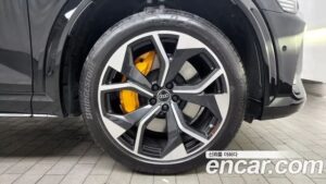 Audi e-tron S 2022 года из Южной Кореи