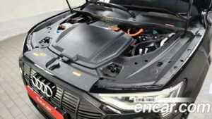 Audi e-tron S 2022 года из Южной Кореи