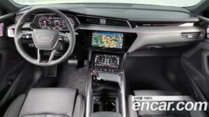 Audi e-tron S 2022 года из Южной Кореи