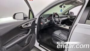 Audi Q7 45 TFSI 4WD 2019 года из Южной Кореи
