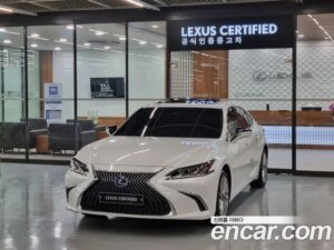 Lexus ES Executive 2021 года из Южной Кореи