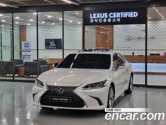 Lexus ES Executive 2021 года из Кореи