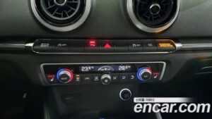 Audi A3 40 TFSI 2020 года из Южной Кореи