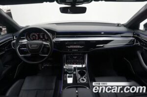 Audi A8 55 TFSI 4WD LWB 2021 года из Южной Кореи
