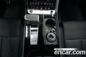 Audi A8 55 TFSI 4WD LWB 2021 года из Южной Кореи