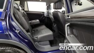 Volkswagen Tiguan 2.0 TSI Prestige 2023 года из Южной Кореи