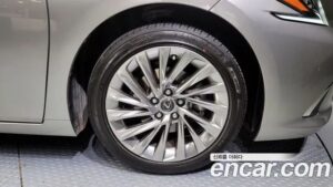 Lexus ES Executive 2022 года из Южной Кореи