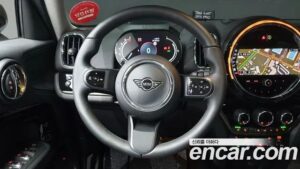 Mini Countryman CLASSIC Plus 2022 года из Южной Кореи