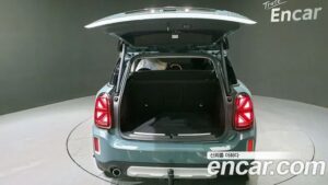 Mini Countryman CLASSIC Plus 2022 года из Южной Кореи