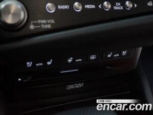 Lexus ES F-Sport 2022 года из Южной Кореи