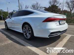 Audi A7 55 TFSI 4WD Premium 2021 года из Южной Кореи