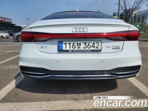 Audi A7 55 TFSI 4WD Premium 2021 года из Южной Кореи