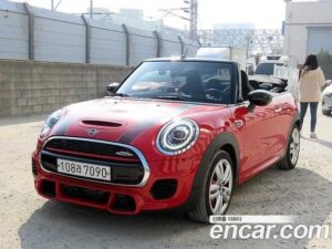 Mini Cooper Convertible JCW 2020 года из Южной Кореи