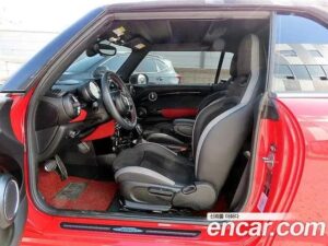 Mini Cooper Convertible JCW 2020 года из Южной Кореи