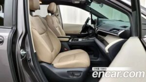 Toyota Sienna 2.5 HYBRID 2WD 2021 года из Южной Кореи