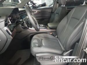 Audi Q7 45 TDI 4WD Premium 2022 года из Южной Кореи