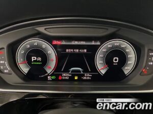 Audi A8 55 TFSI 4WD Premium LWB 2022 года из Южной Кореи