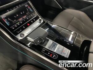 Audi A8 55 TFSI 4WD Premium LWB 2022 года из Южной Кореи