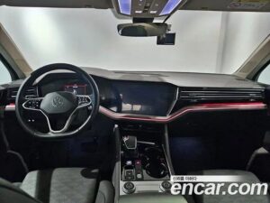 Volkswagen Touareg 3.0 TDI Prestige 2021 года из Южной Кореи