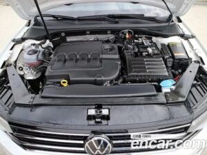 Volkswagen Passat 2.0 TDI Premium 2021 года из Южной Кореи