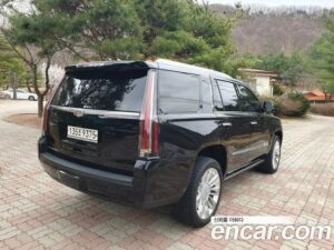 Cadillac Escalade 6.2 2020 года из Южной Кореи