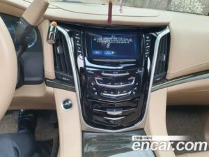 Cadillac Escalade 6.2 2020 года из Южной Кореи
