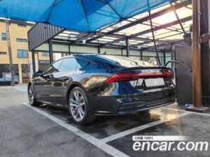 Audi A7 55 TFSI 4WD Premium 2022 года из Южной Кореи