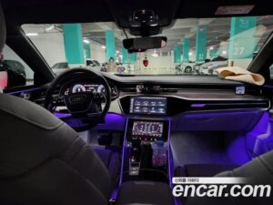 Audi A7 55 TFSI 4WD Premium 2022 года из Южной Кореи