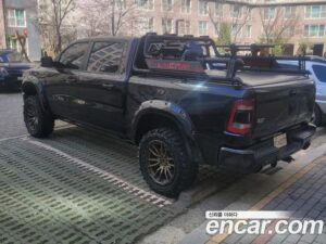 Dodge Ram Pick Up 5.7 2020 года из Южной Кореи