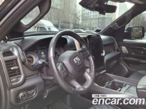 Dodge Ram Pick Up 5.7 2020 года из Южной Кореи