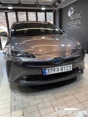 Toyota Prius 1.8 2022 года из Южной Кореи