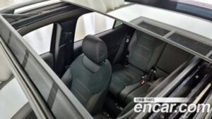 Mercedes-Benz GLB-Class GLB250 4MATIC 2022 года из Южной Кореи